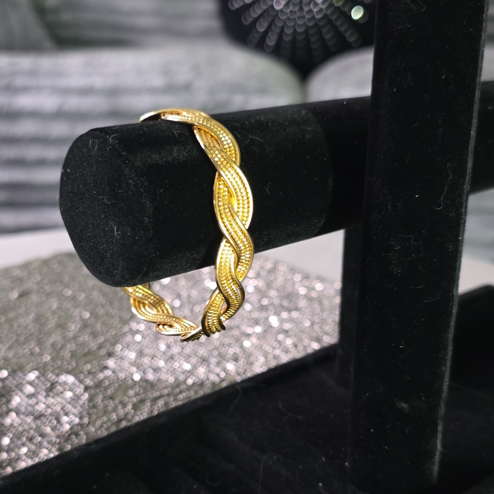 Elegant Gold Braided Women's Bracelet